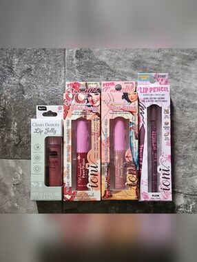 Ioni Lip Bundle- Lip Jelly, Liquid Lipstick & Lipliner BNIB